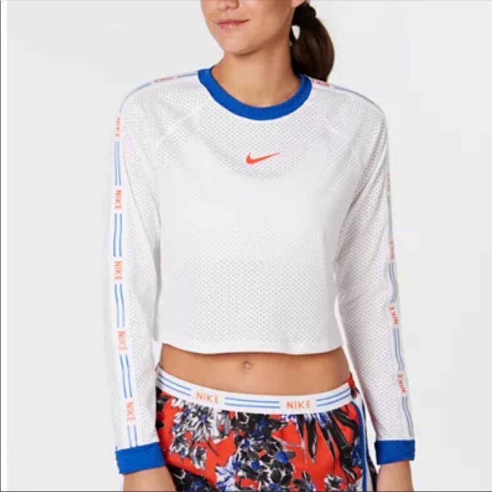 NWT NIKE Cropped Mesh Top
